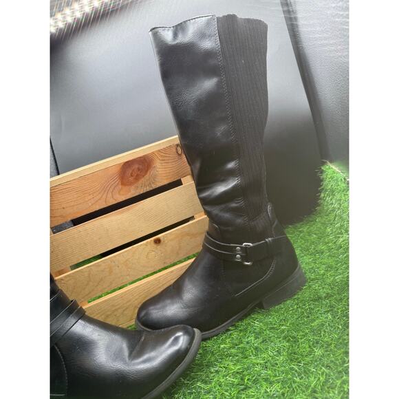 Venus -Black- Suede Platform Booties-Size 8W - Picture 3 of 10